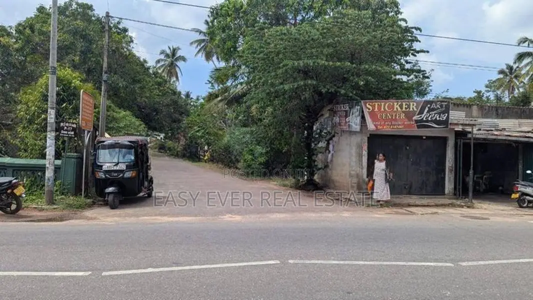 Land for Sale in Katunayake