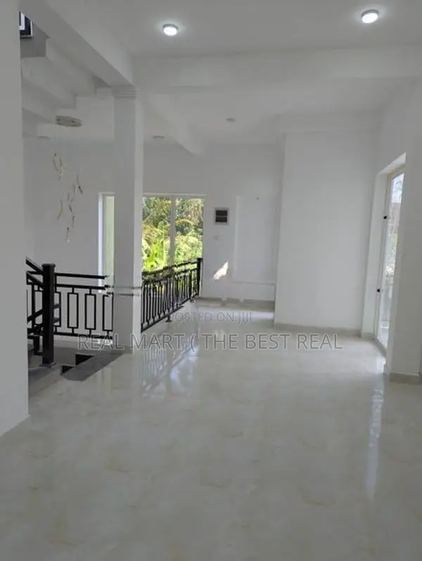 Negombo : Brand new 4BR (7.45 perches) House for Sale at Kochchikade