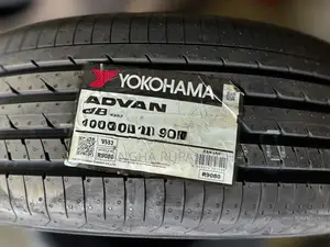 195/60R Yokohama Tyre (JAPAN)