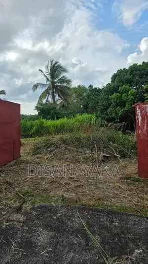 Waterfront Land for Sale in Battaramulla Ds3024