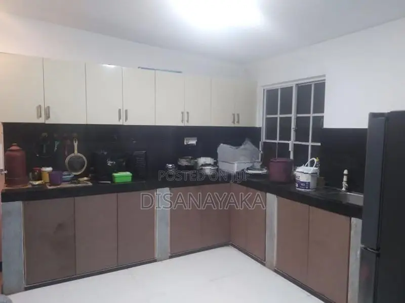 Single Storey House for Sale in Thalawathugoda Ds67260