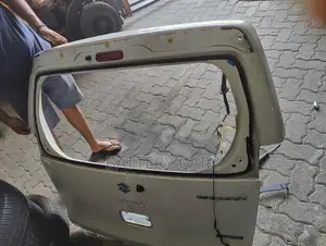WAGON R DICKEY DOOR PANEL