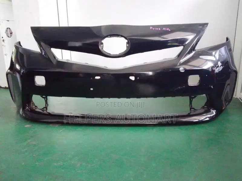 Toyota Prius Alpha Front Bumper Panel