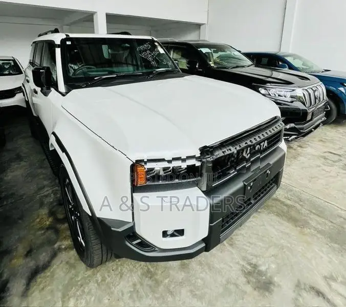 Toyota Land Cruiser Prado LC250 Di Zx 1ST Edit 2025