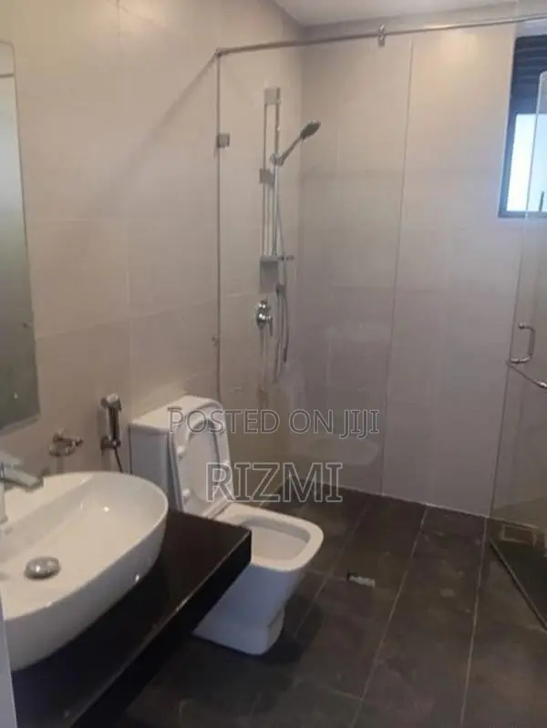 Brand New 1750dq 3BR Super Luxury Apartment Rent in Colombo 4