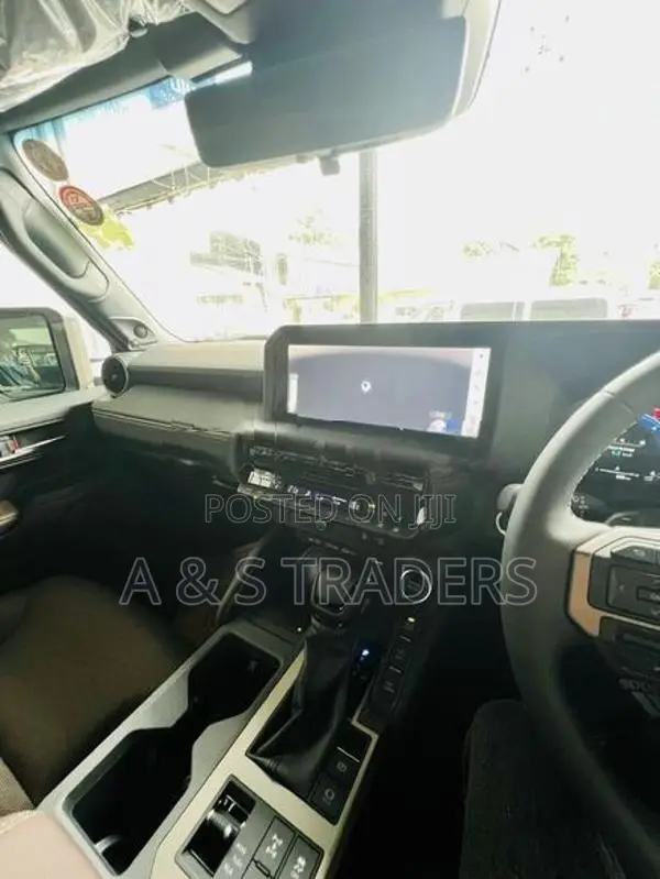 Toyota Land Cruiser Prado LC250 Di Zx 1ST Edit 2025