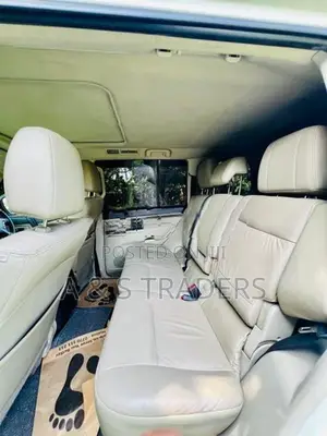 Mitsubishi Montero 2014