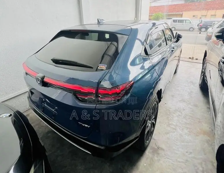 Honda Vezel Z Premium 2025