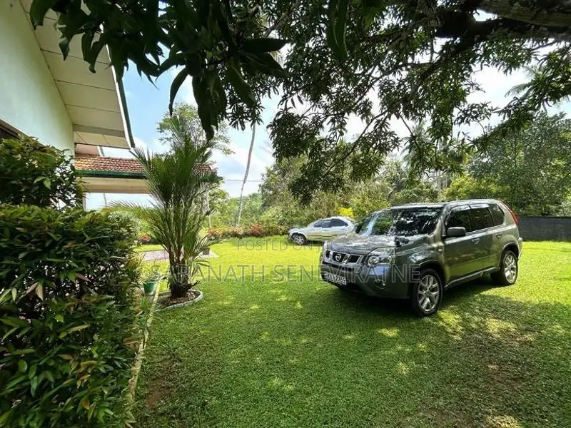 House With 87 perches For Sale in Kalutara - Kaluthara