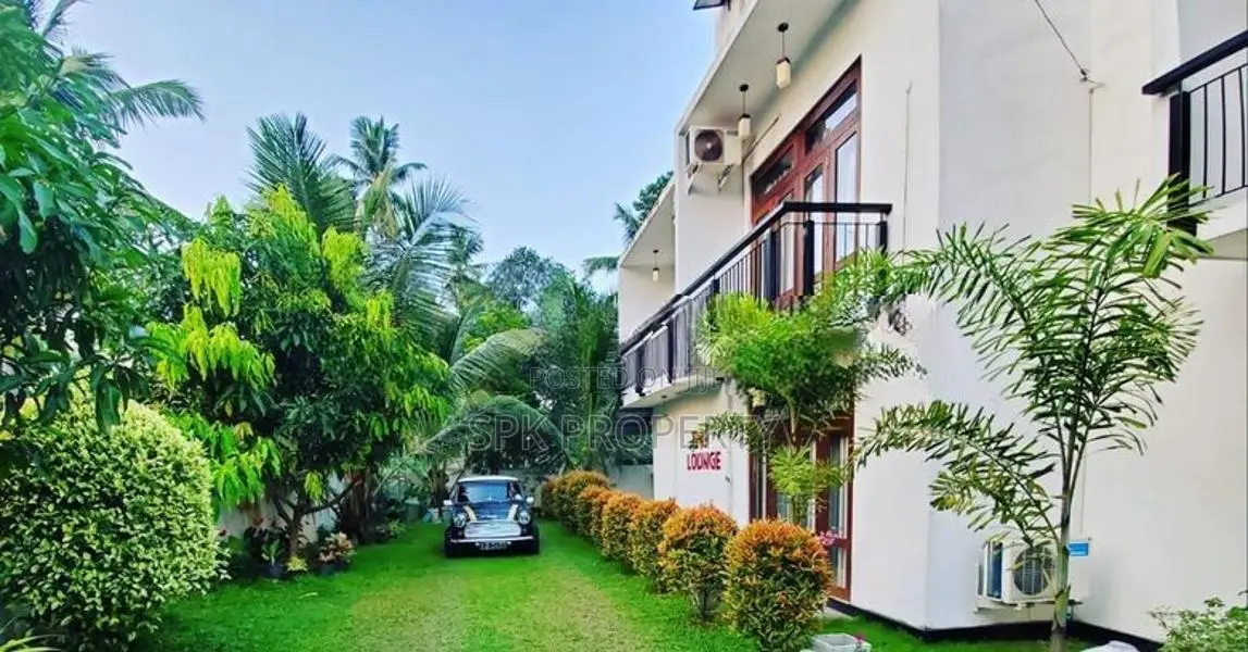 Well-Maintained Home Near Highway Access – Kottawa