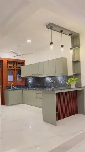 Luxury 4 Bedroom House for Sale in Athurugiriya