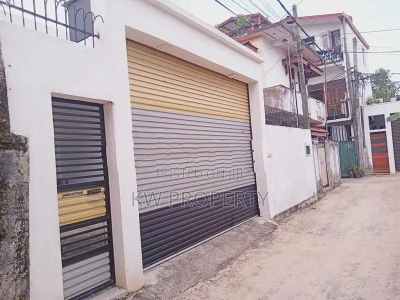 House for sale in borupana road moratuwa