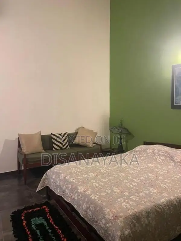 Two Storey House for Sale in Baththaramulla Ds5201