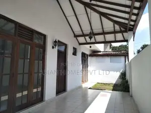 8 P SINGLE STORIED HOUSE WITH ANEX FOR SALE DEHIWALA ATHIDIYA