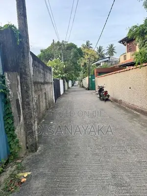 Land for Sale Ds940 Baththaramulla