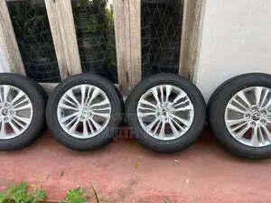 16 Inch Toyota Yaris Cross Alloy Wheels with Tyres