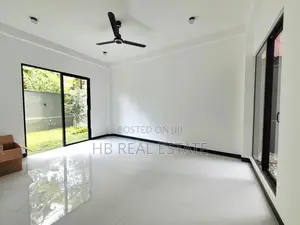 Architecture Designed Super Luxury Three Story House - Homagama