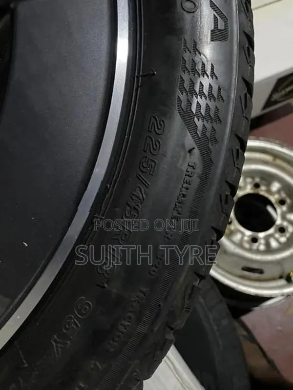 Mercedes Benz 18 Inch Alloy Wheels with Tyres