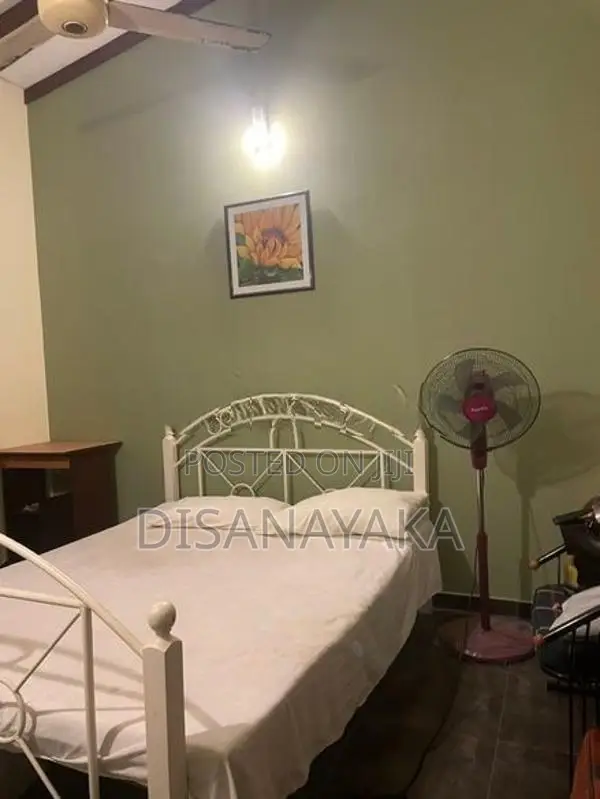 Two Storey House for Sale in Baththaramulla Ds5201