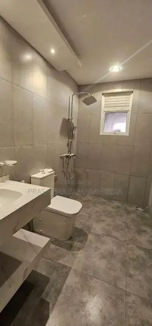 Brand New Solid Modern Super Luxury House-Piliyandala