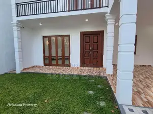 Modern Designed Luxury Three Story House For Sale Piliyandala