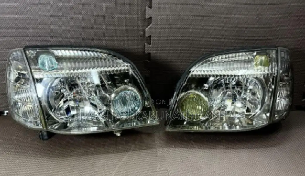 X-Trail NT30 Head light