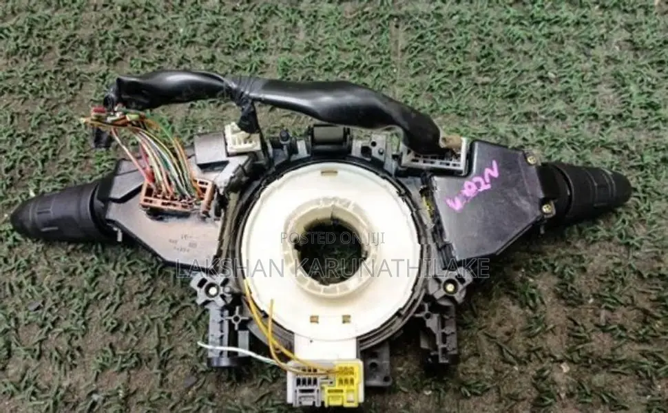 Nissan X-Trail NT30 Horn Ribbon Sensor