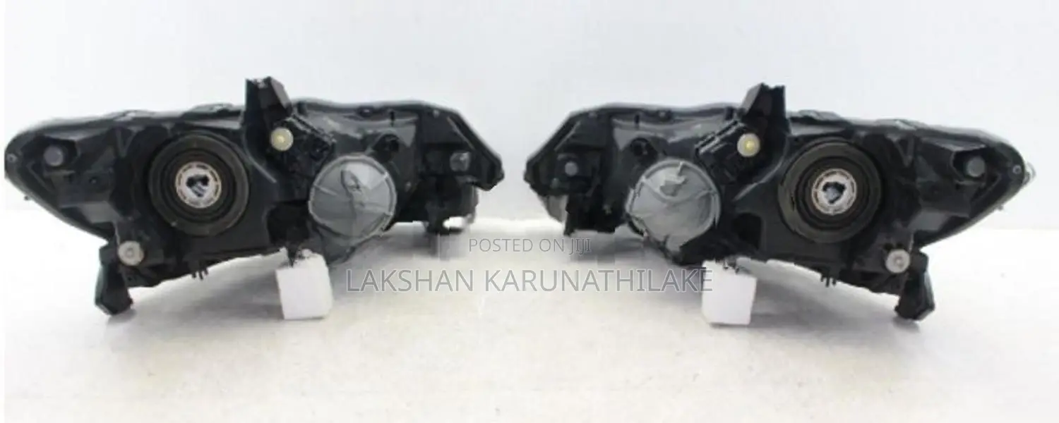 Honda Insight ZE2 Head light
