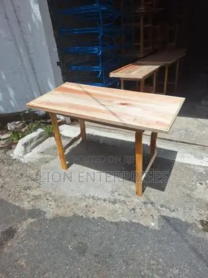4×2 Alvisia Wooden Tables