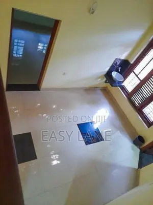 මීරිගම – වලව්වත්තේ වටිනා දෙමහල් නිවසක්