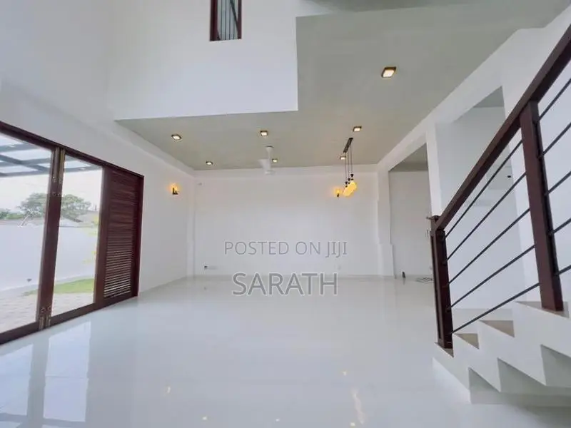 All Facility With Luxury House sale Athurugiriya