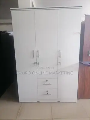 New Melamine 3 Door White Colour Cupboard 6*4 Ft Wardrobe