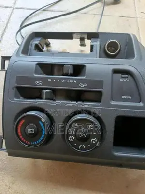 Toyota KDH Dashboard AC Ajestor