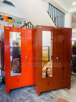 6×3.5 Ft Steel Cupboards