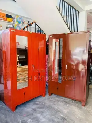6×3.5 Ft Steel Cupboards