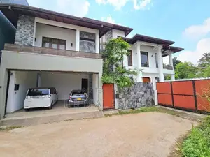 Architecture Designed Super Luxury Three Story House - Kalalgoda