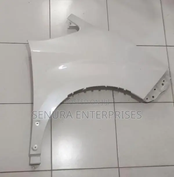 Toyota Noah Zwk80 Fender RH
