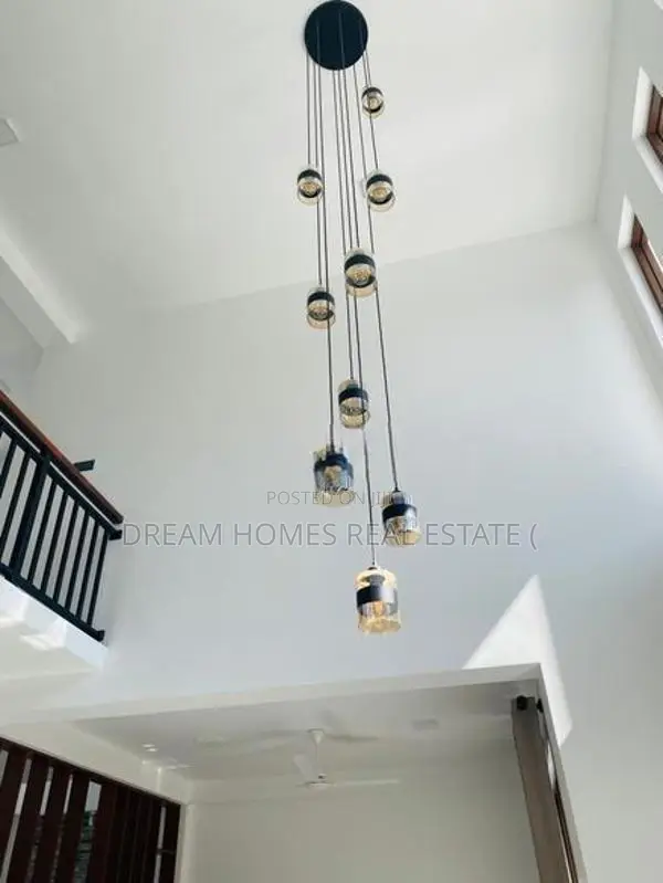 Newly Built Luxury Home for Sale in Walgama