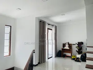 Newly Built Luxury Home for Sale in Walgama