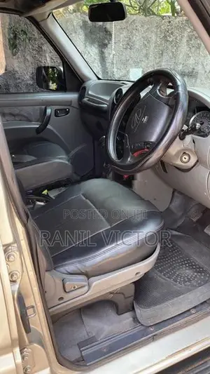 Mahindra Scorpio Pikup 2012