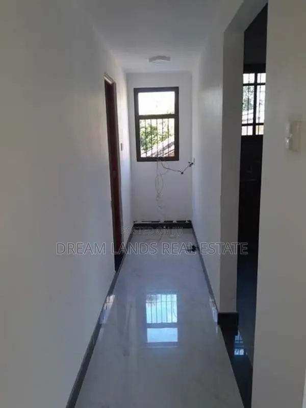 2BED HOUSE FOR RENT IN KATUNAYAKA (SP1135)