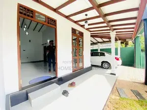 Beautiful 3 Bedroom House for Sale in Athurugiriya