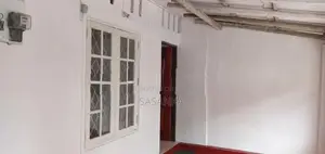 Nugegoda Papiliyana 17.5Perches Land With Two Old Houses For Sale