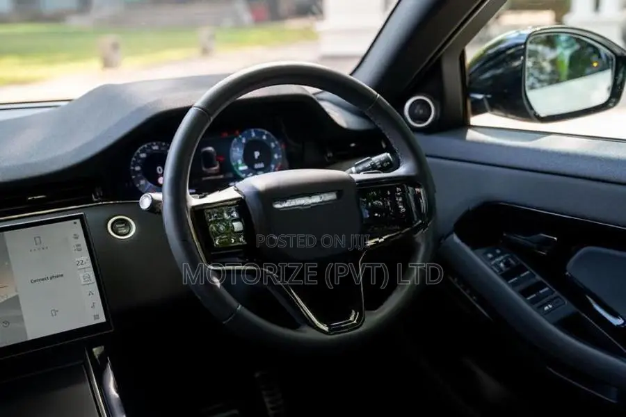 Land Rover Range Evoque P300 Dynamic SE 2023