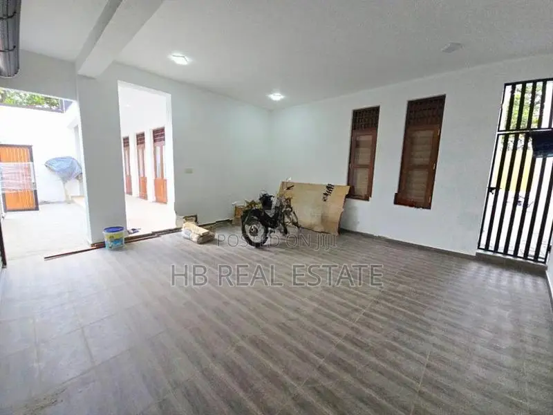 Thalawathugoda,Architecture Designed Super Luxury Three Story House
