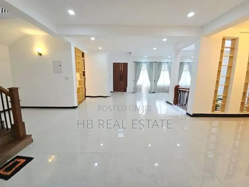 Thalawathugoda,Architecture Designed Super Luxury Three Story House