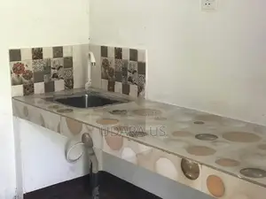 Room for Rent Minuwangoda
