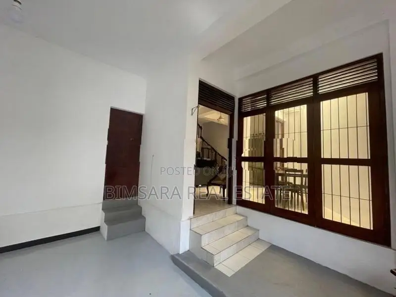 3-Bedroom Two-Story House for Sale on Waidya Road, Dehiwala | SH15323