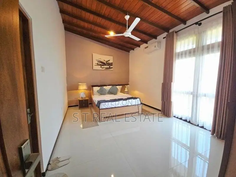 Fully Furnished Brand New 3 Story House For Sale In Pelawatta