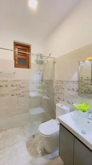 Ultra-Luxury 4-Bedroom Modern Home with Rooftop Garden – Athurugiriya